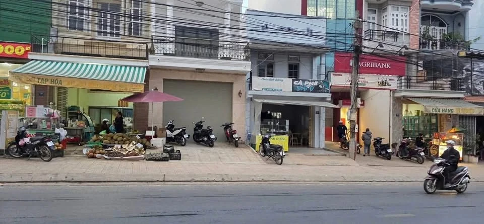 Bán nhà mặt tiền Quốc Lộ 20, 206m², Đà Lạt, 18 tỷ - Ảnh 1