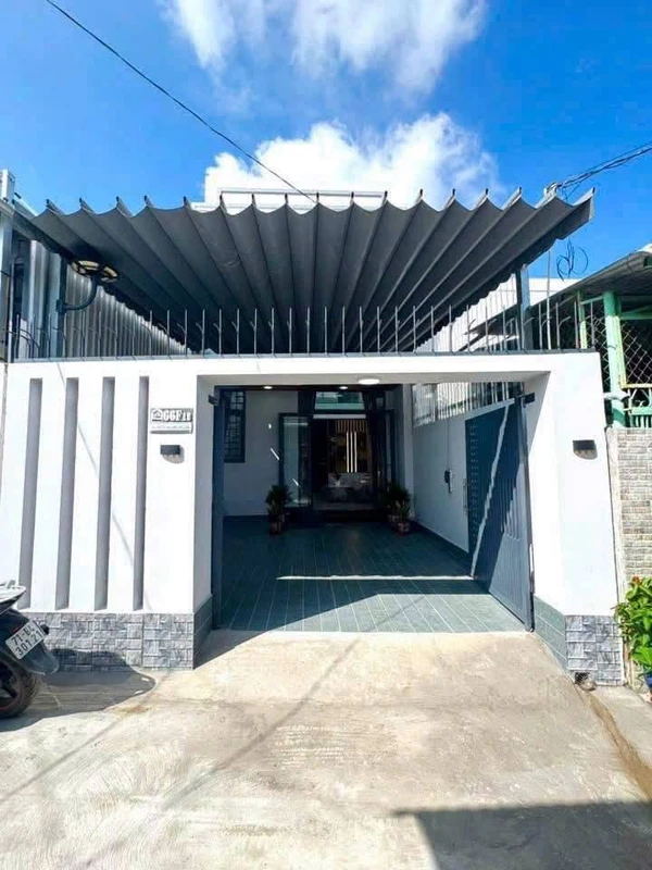 Bán nhà 1 trệt 1 lầu 101m² Phường Phú Tân Bến Tre 2.65 tỷ