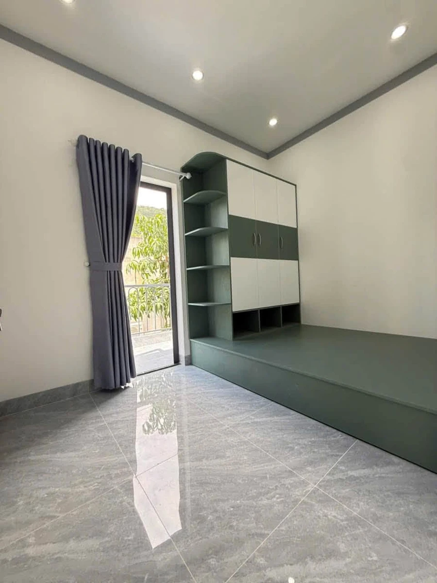 Bán nhà 1 trệt 2 lầu 54m2 Mạc Đỉnh Chi Vũng Tàu 5,6 tỷ - Ảnh thu nhỏ 5