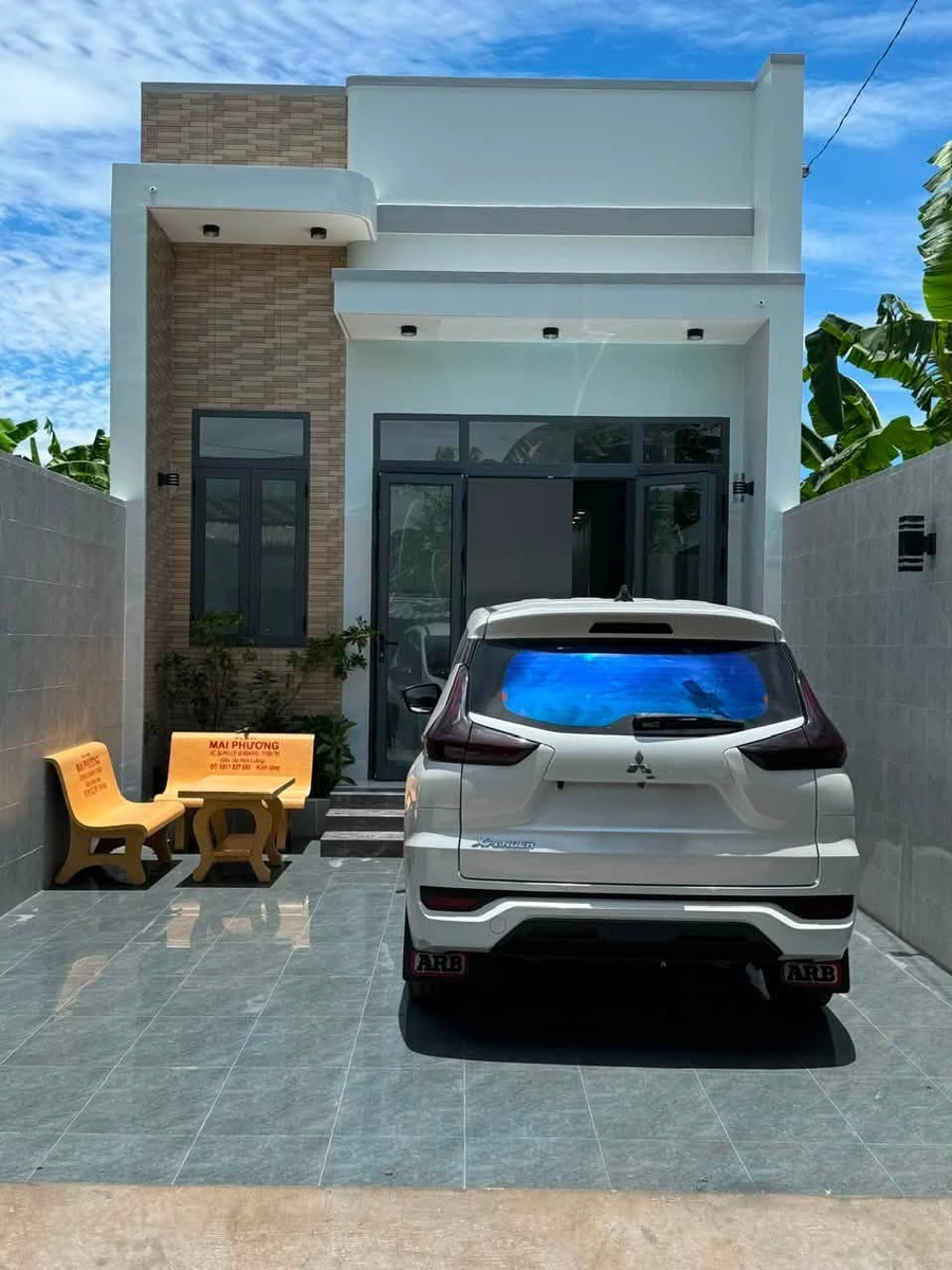Bán nhà phố Bình Phú 121m² 2PN gần chợ phường 7 giá 1,9 tỷ - Ảnh 1