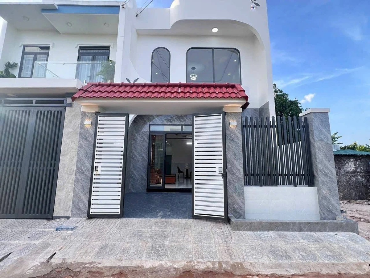 Bán nhà mới 6x16m (96m2) khu Gia Phát Sake, Hòa Long, TP Bà Rịa, giá 2,8 tỷ - Ảnh 1