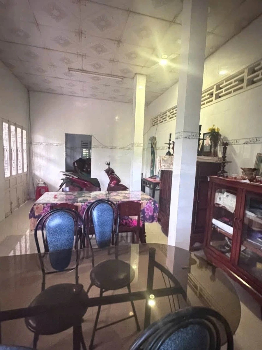 Bán đất 1.300m2 có nhà Xã Phú Hưng Bến Tre - Ảnh thu nhỏ 5