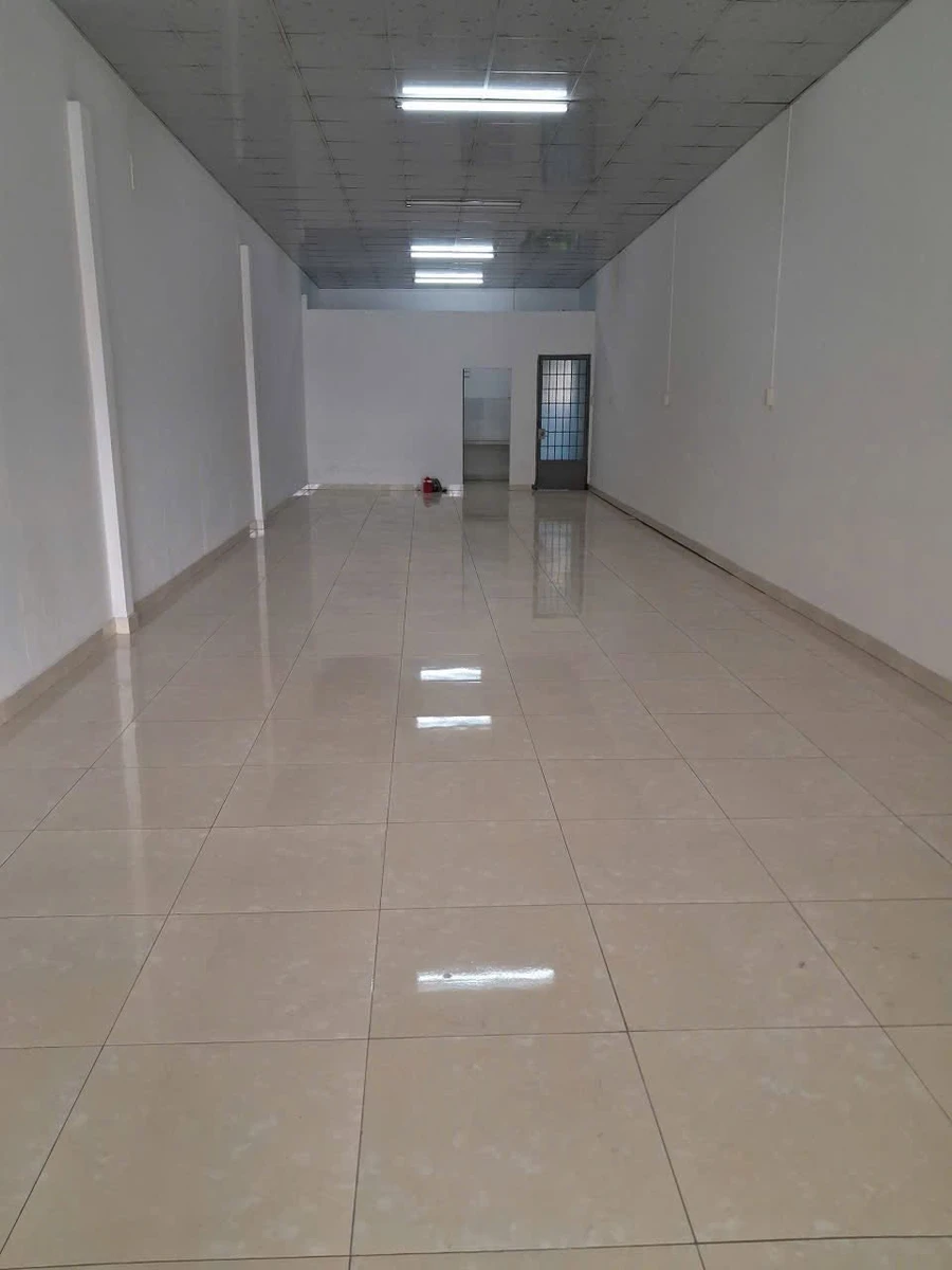 Bán nhà mặt tiền 150m² QL60 Phú Tân Vĩnh Long 3.3 tỷ - Ảnh 1