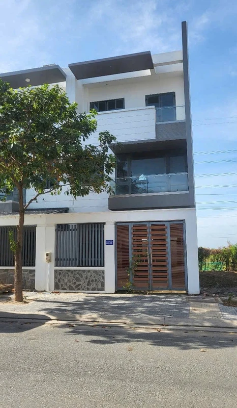 Bán nhà Baria City Gate Bà Rịa 301m2, 4 tỷ 150