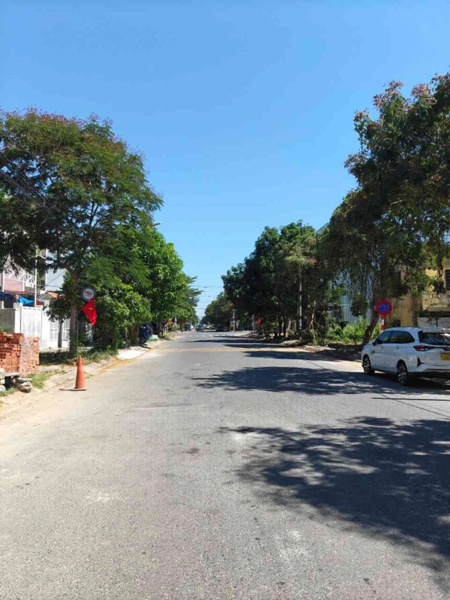 Bán lô đất mặt tiền Đoàn Khuê 100m² gần sông 9 tỷ - Ảnh 1