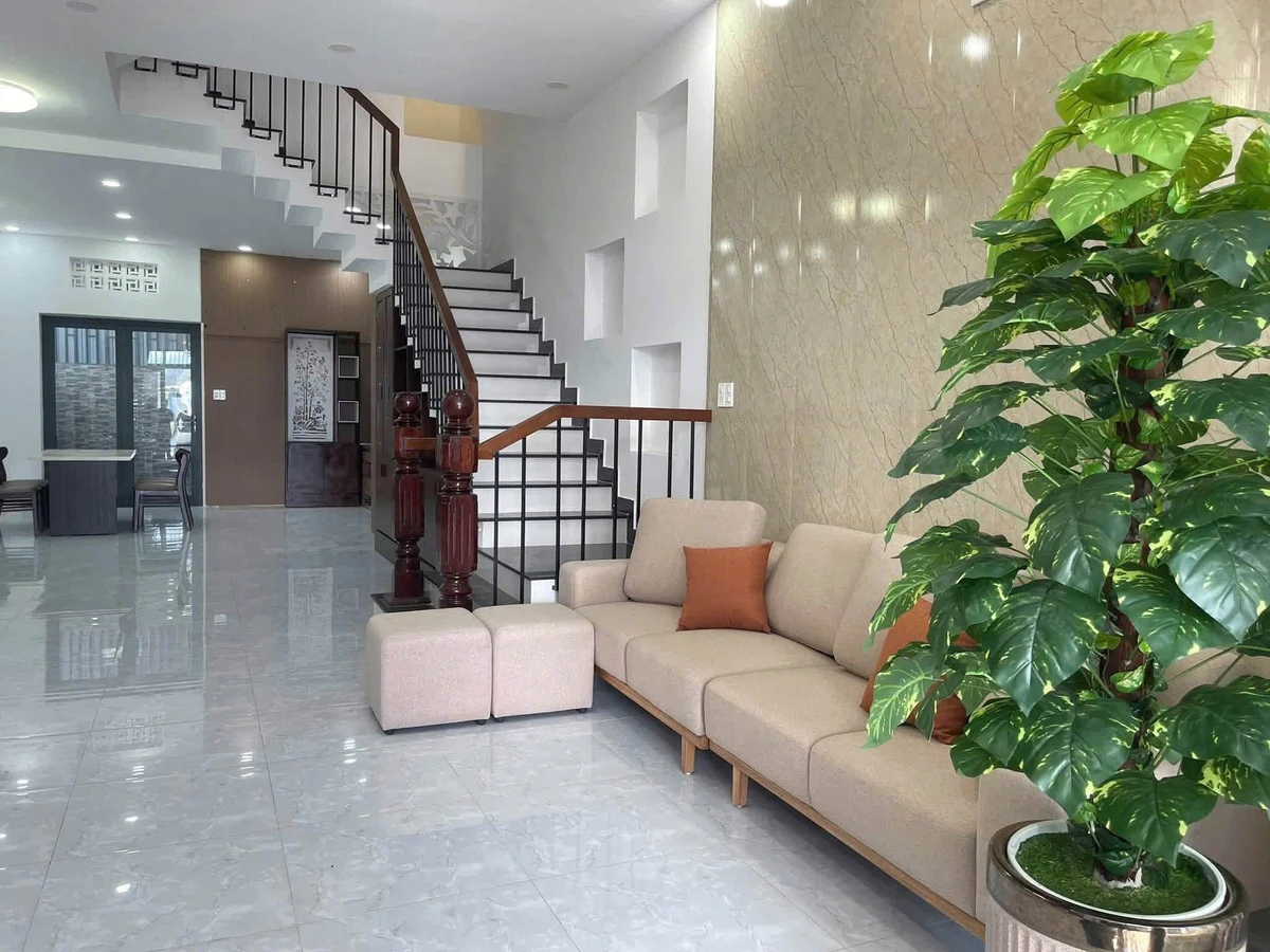 Bán nhà 3 tầng 4PN KĐT An Bình Tân Nha Trang 100m² 8,7 tỷ - Ảnh thu nhỏ 2