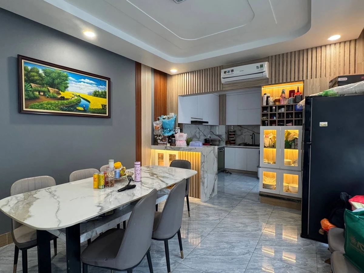 Bán nhà 4 tầng 7PN 68m² mặt tiền Bình Thới Q11, 11 tỷ - Ảnh thu nhỏ 2