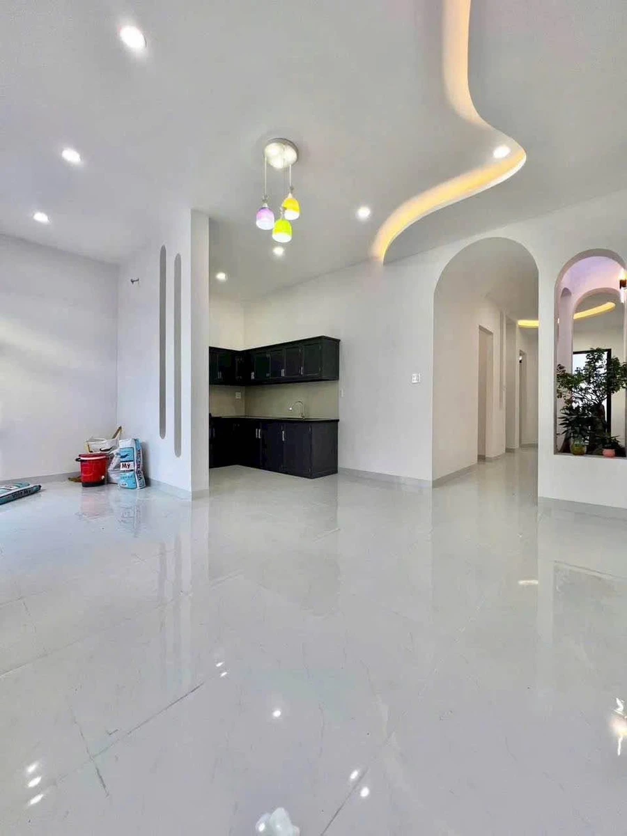 Nhà trệt 105m² gần ga Lê Duẩn, Lâm Đồng, 1 tỷ 850 triệu - Ảnh thu nhỏ 3