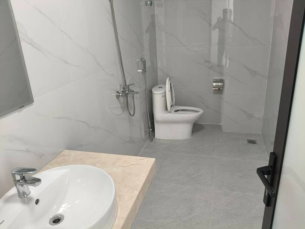 Bán nhà 3 tầng 100m² Ca Văn Thỉnh, Bình Tân, 4 tỷ - Ảnh thu nhỏ 5