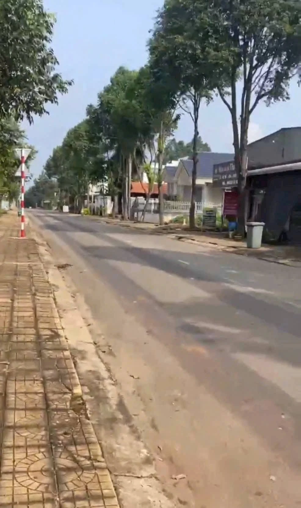 Bán đất sổ sẵn mặt tiền Nguyễn Văn Linh Đồng Phú 105m2 - Ảnh 1