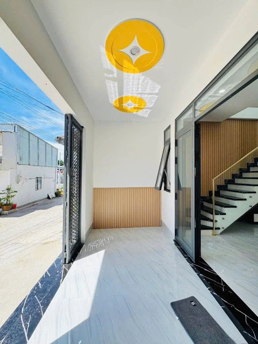 Bán nhà hẻm ô tô 96 Huỳnh Tấn Phát, 3PN, 110m², 2 tỷ 290 triệu - Ảnh thu nhỏ 4