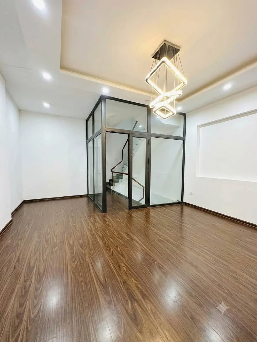 Bán nhà 4 tầng 70m2 đường 7m Trần Cao Vân 6,5 tỷ - Ảnh thu nhỏ 3