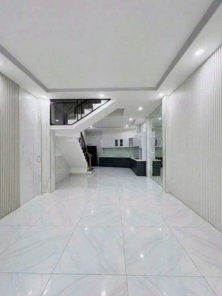 Bán nhà 4 tầng 50m² đường Phan Đăng Lưu, Phú Nhuận, giá 6 tỷ - Ảnh thu nhỏ 2