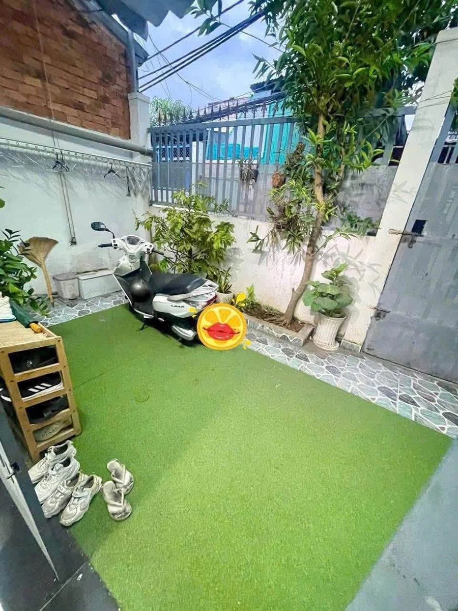 Cho thuê nhà nguyên căn 120m² 2PN Huỳnh Tấn Phát Q7 - Ảnh 1