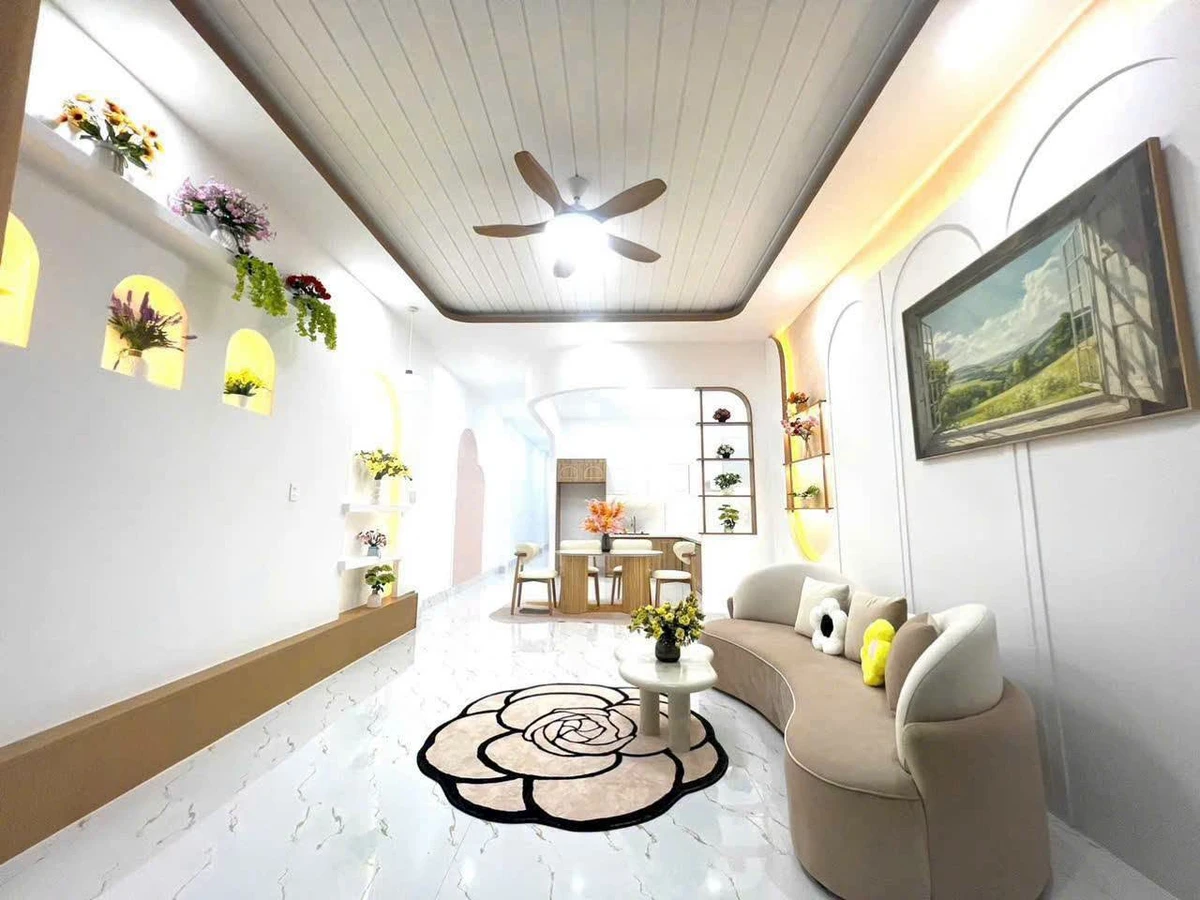 Bán nhà mặt tiền Lê Anh Xuân, Rạch Giá, 108m², 2 PN, 2 tỷ 180 tr - Ảnh thu nhỏ 4