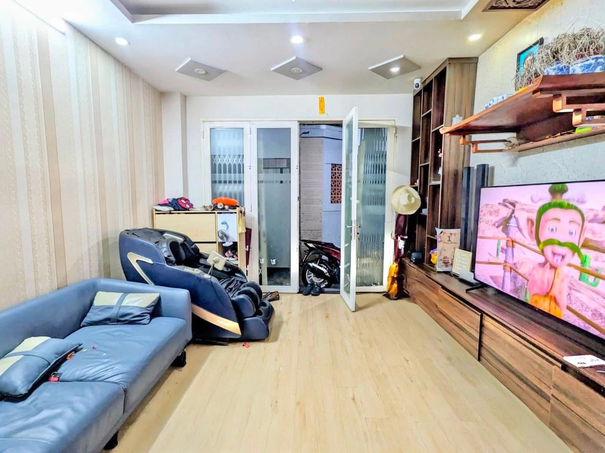 Bán nhà hẻm 3m 2 tầng 2PN gần 40m2 đường Hòa Hưng, Quận 10 - Ảnh thu nhỏ 2
