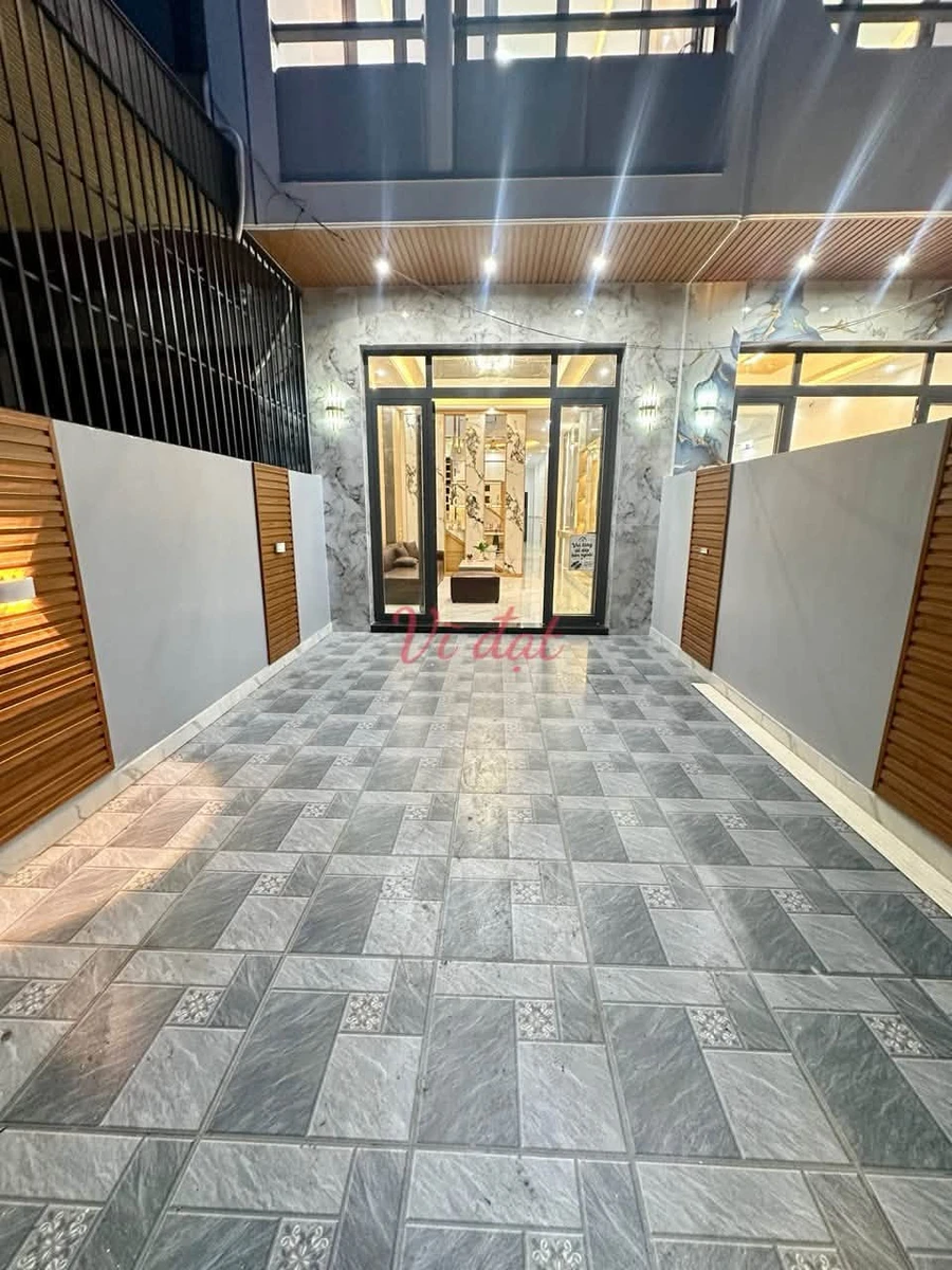 Bán nhà 4 phòng ngủ mặt tiền 132m² Cần Giuộc 2,95 tỷ - Ảnh thu nhỏ 5