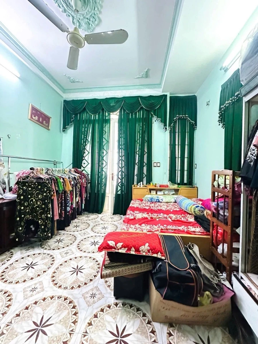 Bán nhà mặt tiền 63m² 1 trệt 2 lầu 6PN khu Thái Phiên - Đội Cung, Quận 11 - Ảnh thu nhỏ 2