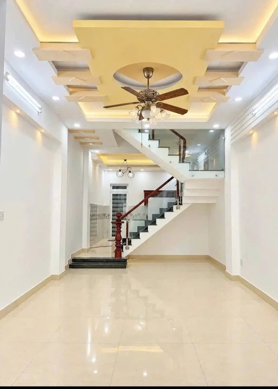 Bán nhà mới 3 tầng 68m² Bình Hưng Hòa B, Bình Tân 5 tỷ 200