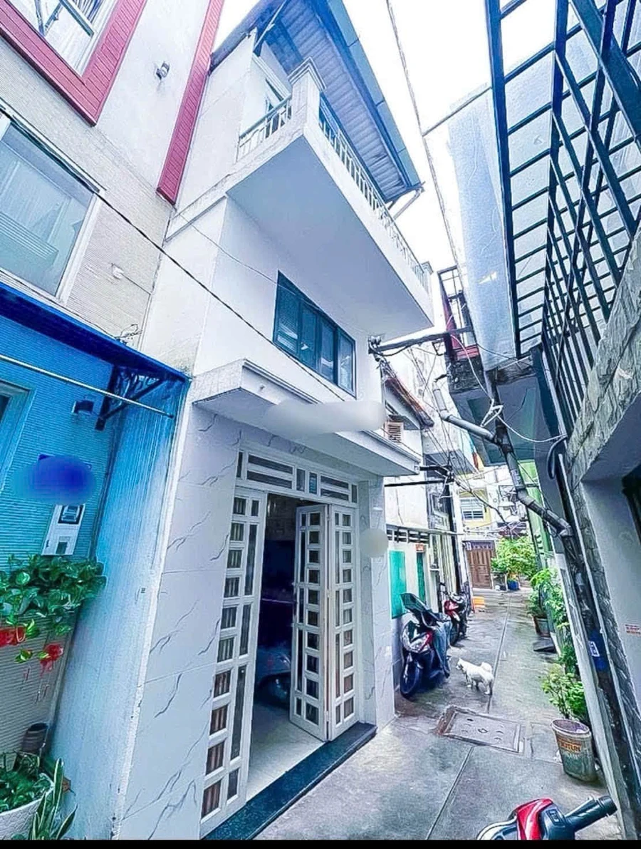 Bán nhà 29m2 3 phòng ngủ Nguyễn Ngọc Lộc Quận 10 - Ảnh 1
