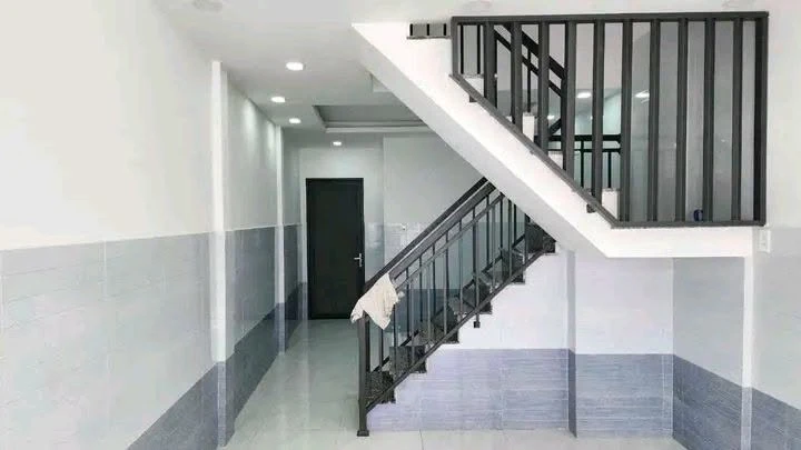 Bán nhà 3PN 60m2 hướng Đông gần Emart Phan Văn Trị 6,5 tỷ - Ảnh thu nhỏ 4
