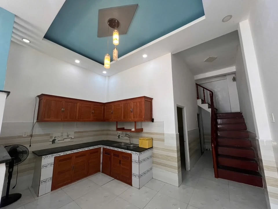 Cho thuê nhà 1 trệt 1 lầu 120m2, 3 phòng ngủ, đường Nguyễn Tri Phương, Bửu Hòa, Biên Hòa - Ảnh thu nhỏ 4