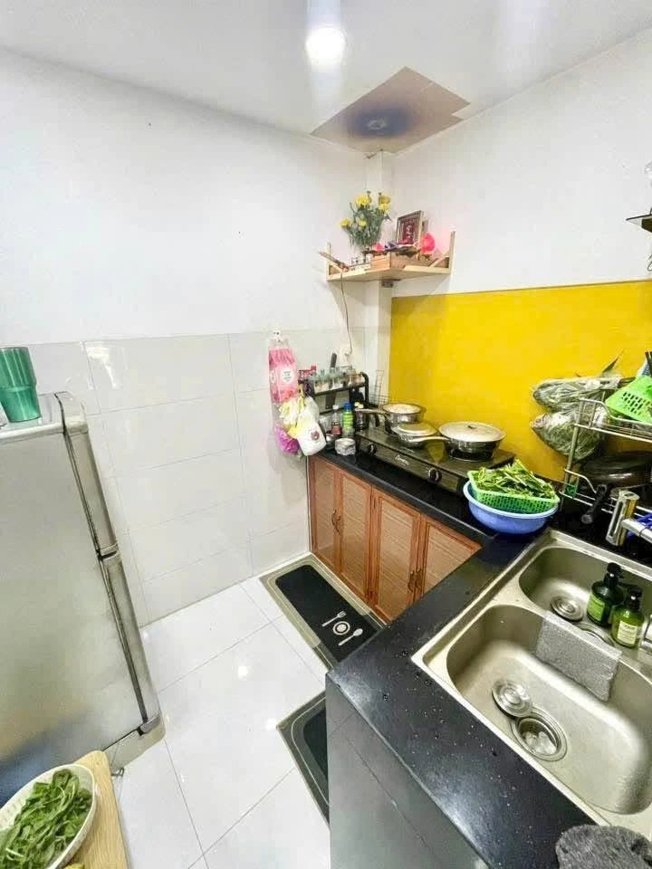 Bán nhà mặt tiền 68m2, 3 tầng Quy Nhơn, 1 tỷ 2 - Ảnh thu nhỏ 3