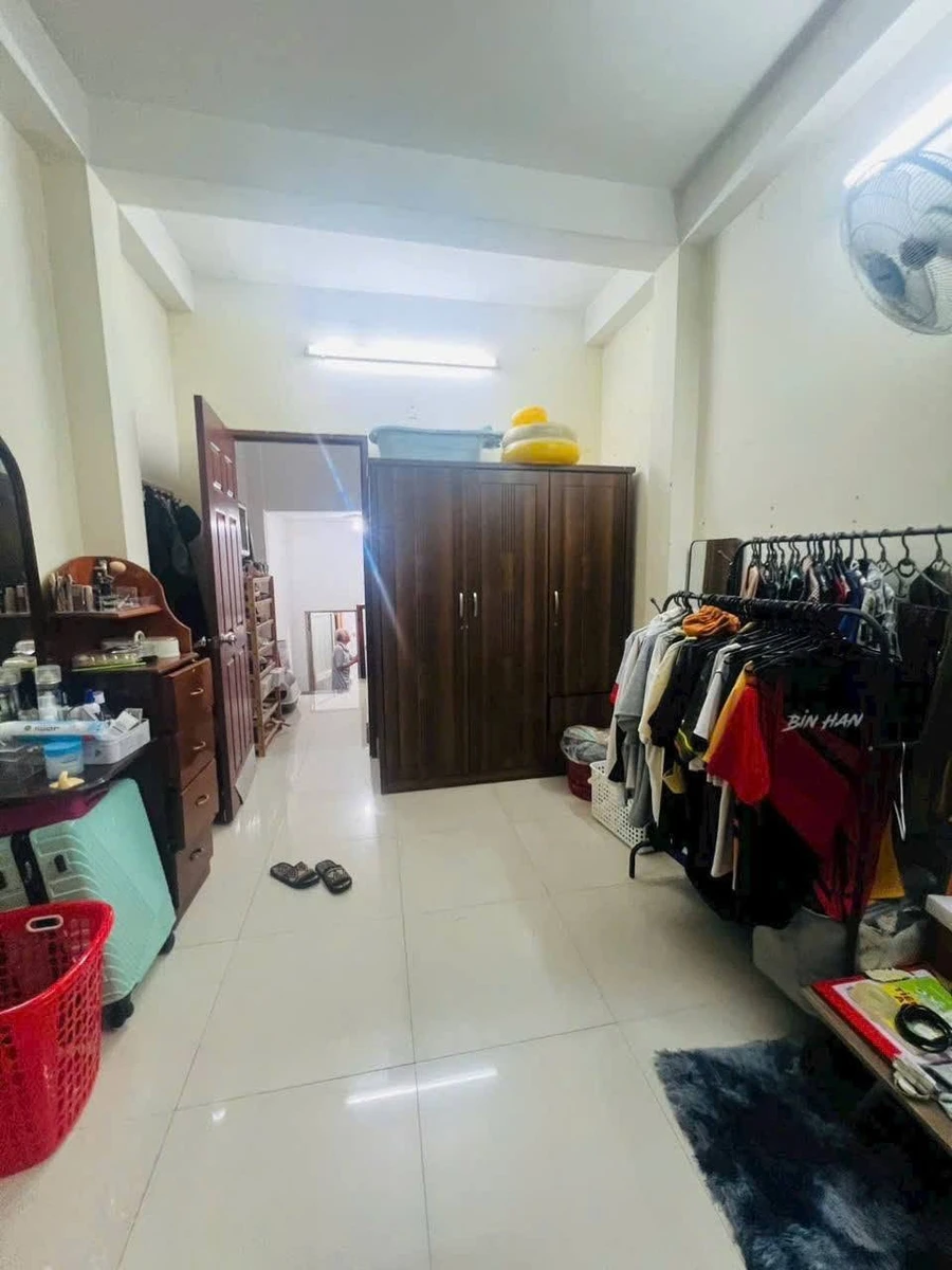 Bán nhà mặt tiền kinh doanh 50m2 3 tầng Gò Vấp 7.5 tỷ - Ảnh thu nhỏ 4