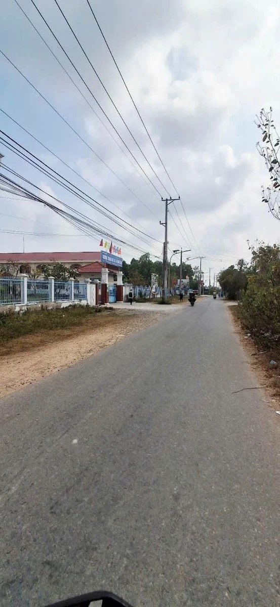 Bán đất sào Hàm Liêm Phan Thiết, 500m² mặt tiền kênh - Ảnh 1
