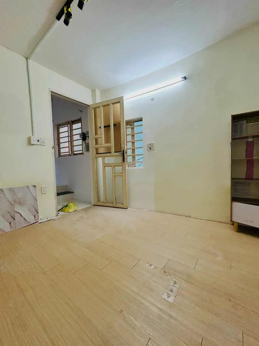 Cho thuê nhà 4PN 3WC hẻm xe hơi Ba Vân Tân Bình 42m² - Ảnh thu nhỏ 2