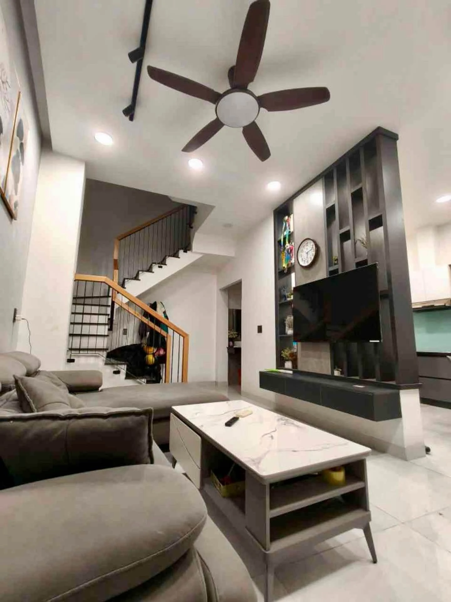 Nhà 3 tầng lô góc Nguyễn Văn Huề Thanh Khê 60m2 gần 4 tỷ - Ảnh 1