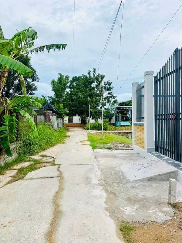 Bán nhà cấp 4 thổ cư 90m² mặt tiền đường Cô Tư Ớt, xã Phước Vĩnh Tây, Tây Ninh