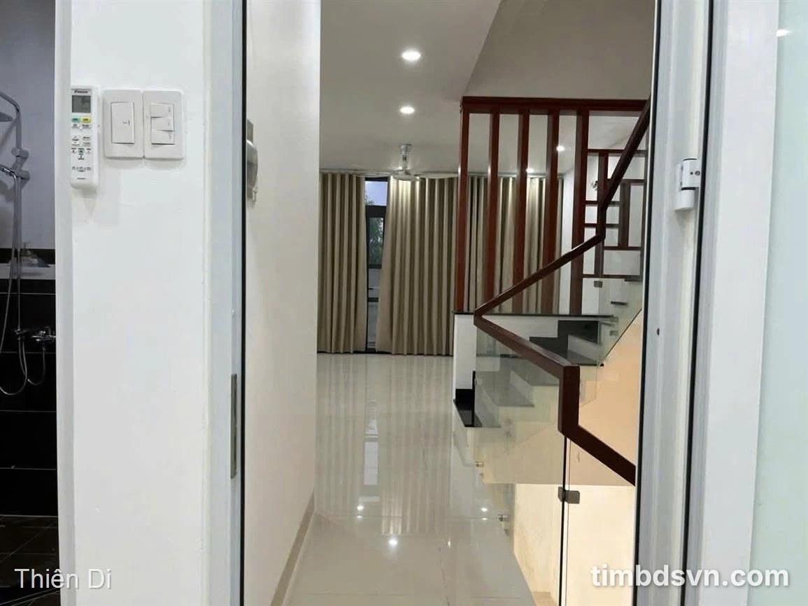 Cho thuê nhà mặt tiền 5x18m, 21 triệu/tháng, Quận 12 - Ảnh thu nhỏ 2