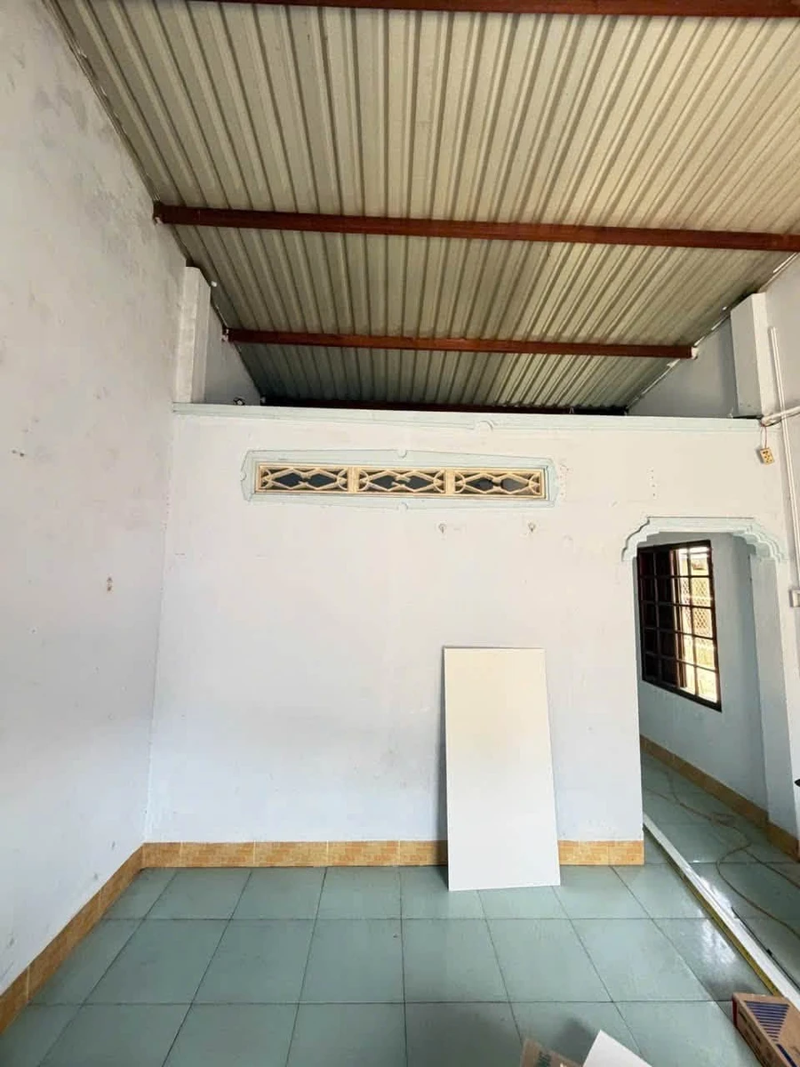 Bán nhà cấp 4 trung tâm Phan Thiết 74m², giá 990 triệu - Ảnh thu nhỏ 4