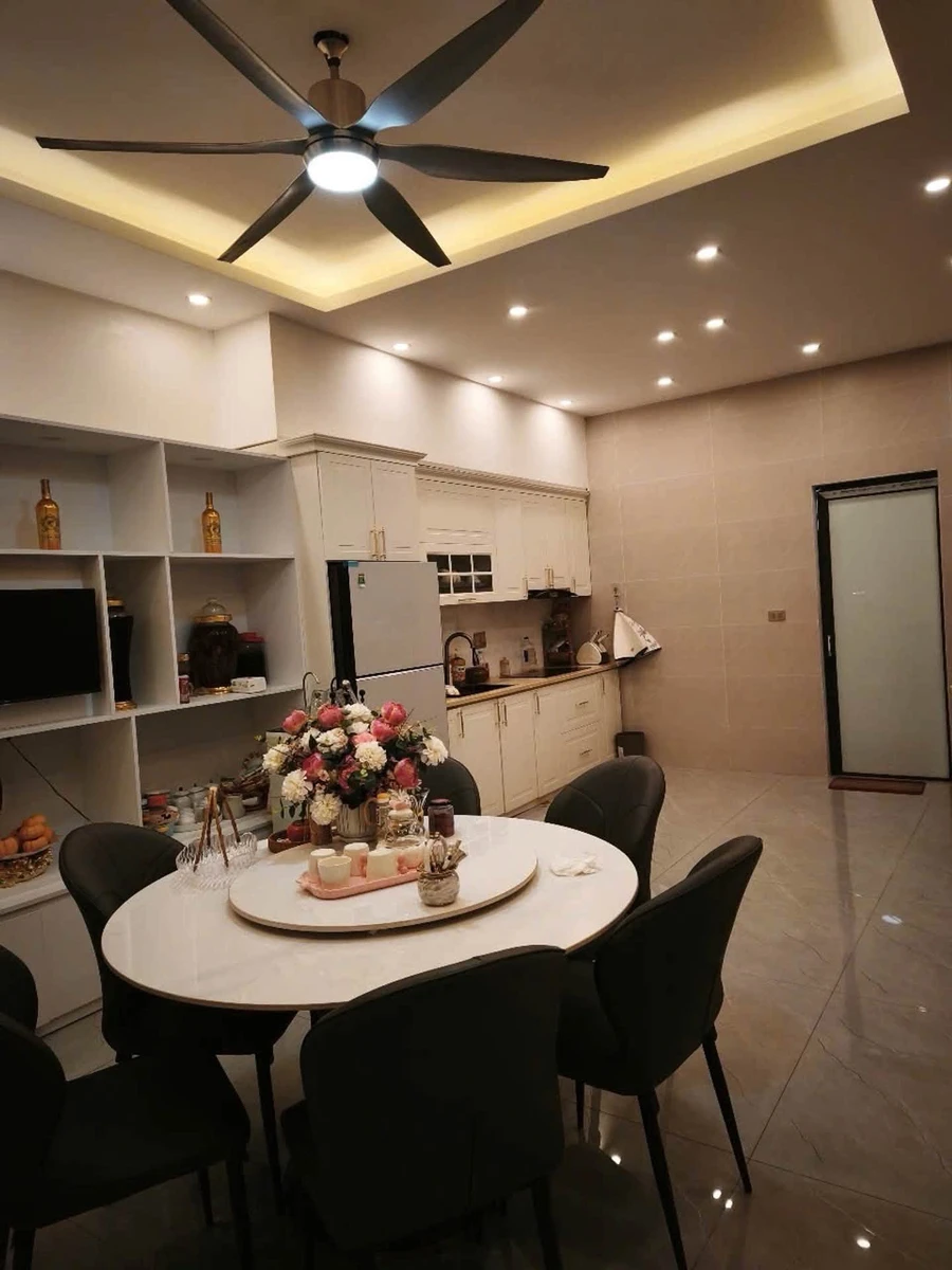 Bán nhà 3 tầng 66.6m² Hà Lầm Hạ Long, giá 2 tỷ - Ảnh thu nhỏ 3