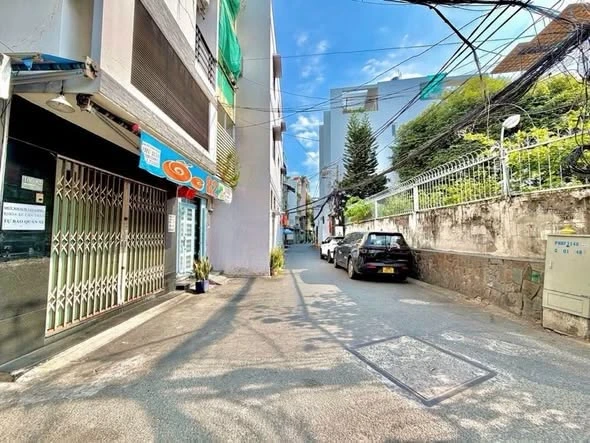 Bán nhà phố 27m² 3 tầng Thích Quảng Đức, Phú Nhuận - Ảnh 1