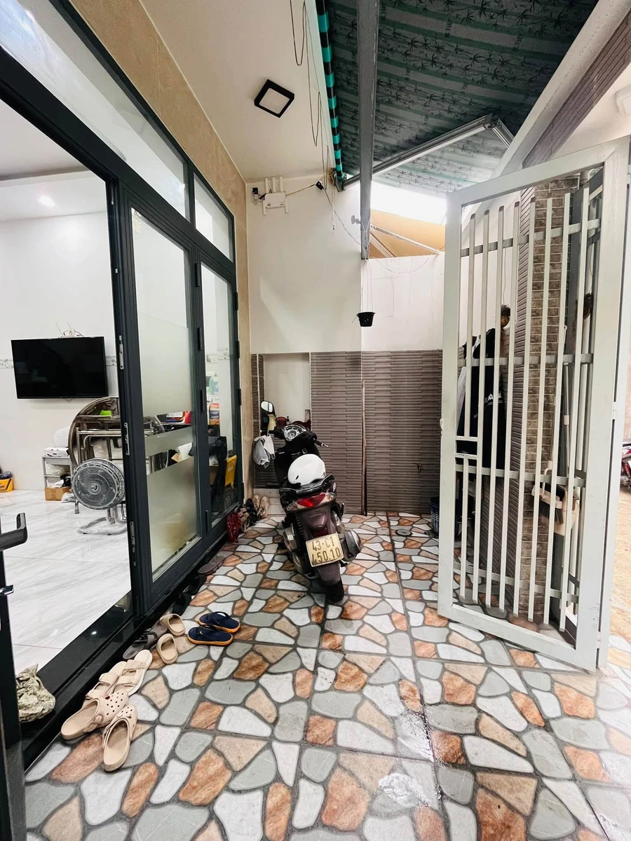 Bán nhà Trưng Nữ Vương, gần 100m², 6 tỷ, Quận 1 - Ảnh thu nhỏ 2