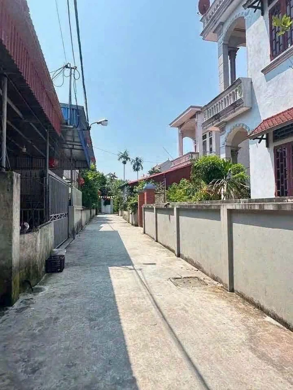 Bán đất Hậu Bổng Gia Lộc 90m2 giá 6xx triệu