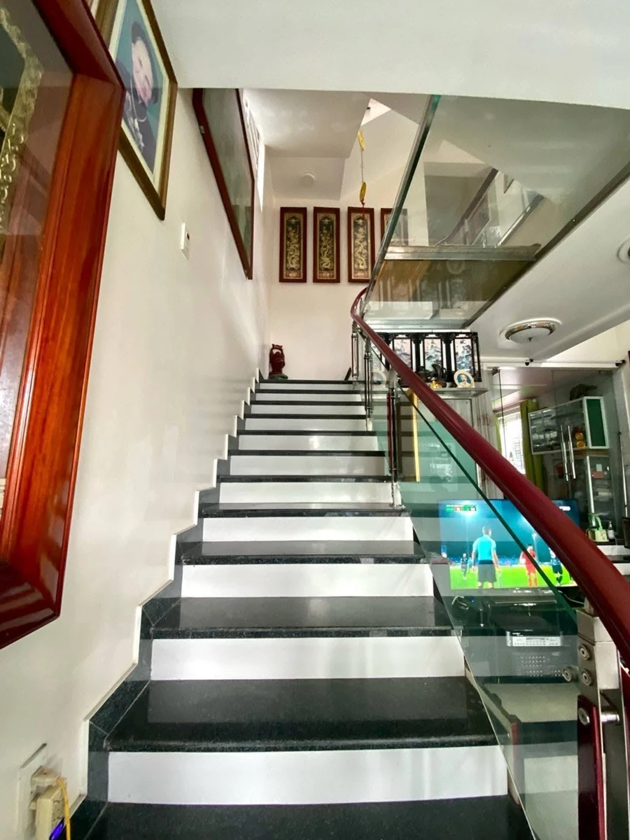 Bán nhà mặt phố Hồng Bàng 163m2, 3 phòng ngủ, 13.55 tỷ - Ảnh thu nhỏ 4