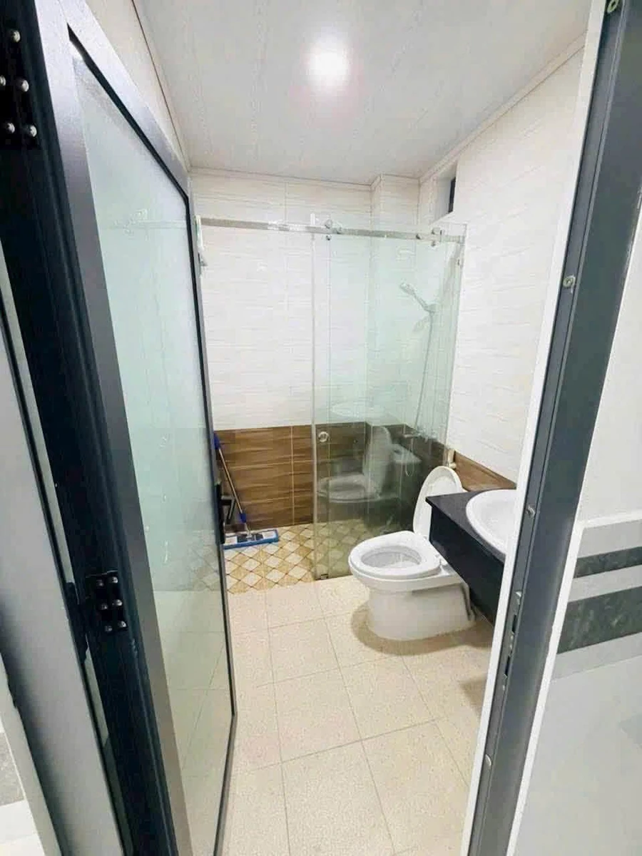 Cho thuê nhà mặt tiền 4x17m Vĩnh Khánh Quận 4, 30tr/tháng - Ảnh thu nhỏ 5