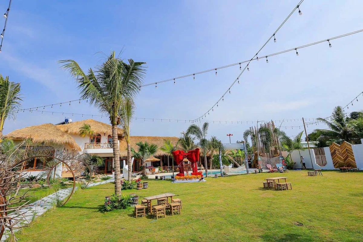 Bán Homestay 1060m² mặt tiền LaGi, Bình Thuận, 21 tỷ - Ảnh 1