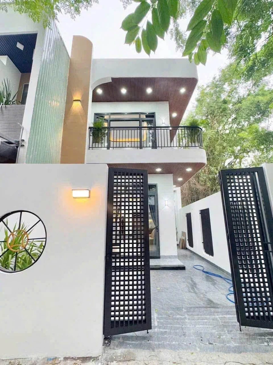 Biệt thự mini mới xây Biên Hòa 4PN, 2WC, 112m² giá 2 tỷ - Ảnh 1