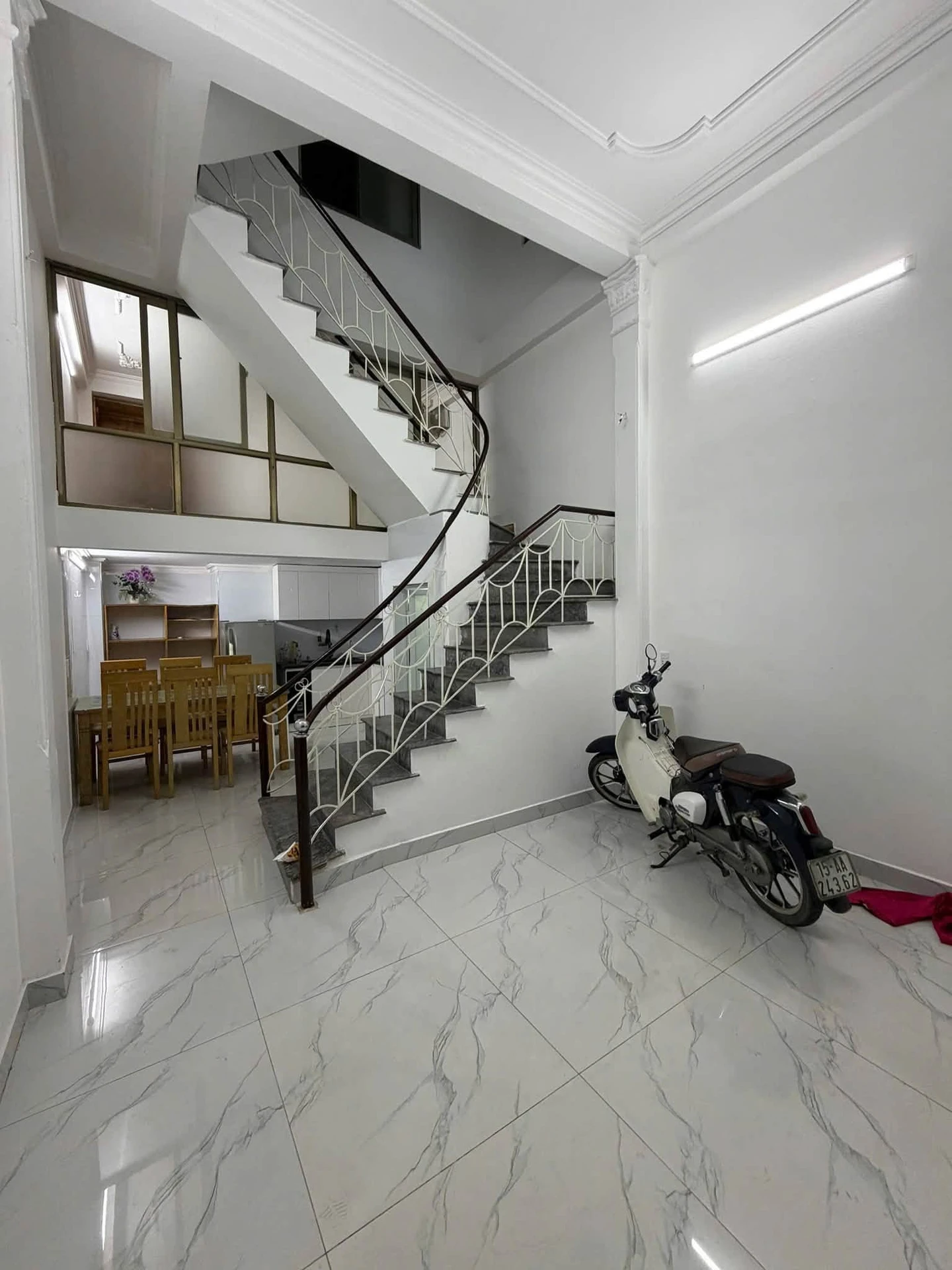 Bán nhà 40m² 3 PN hơn 2 tỷ Trần Nguyên Hãn - Ảnh 1