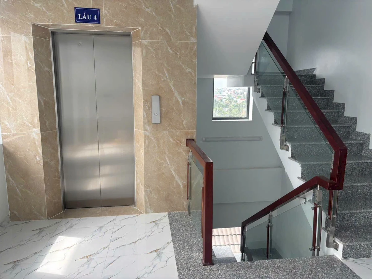 Cho thuê tòa nhà mặt tiền 750m² Tân Uyên Bình Dương - Ảnh thu nhỏ 4