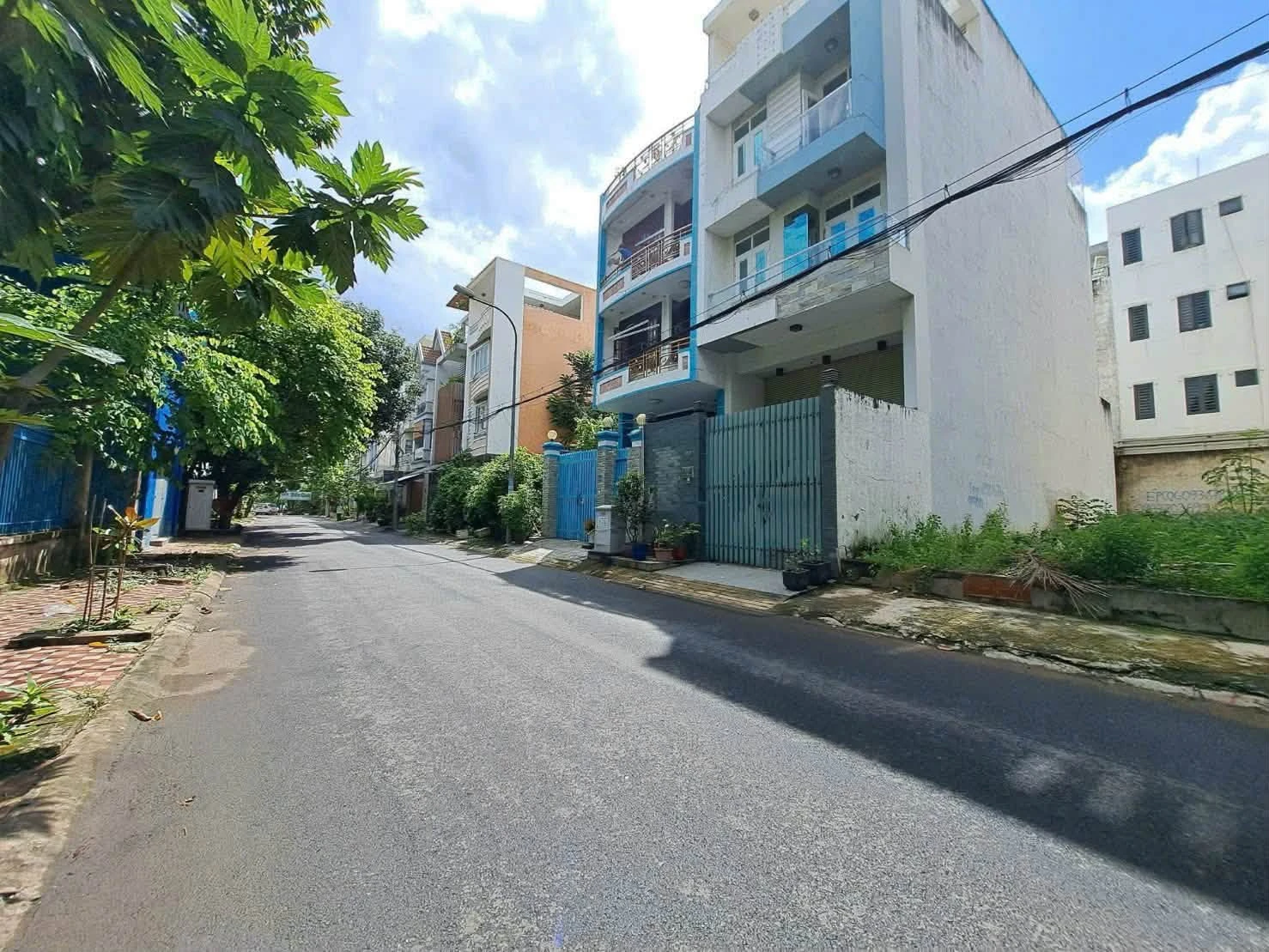 Bán lô đất 100m² Đông Tăng Long, Quận 9, giá 6.3 tỷ - Ảnh 1