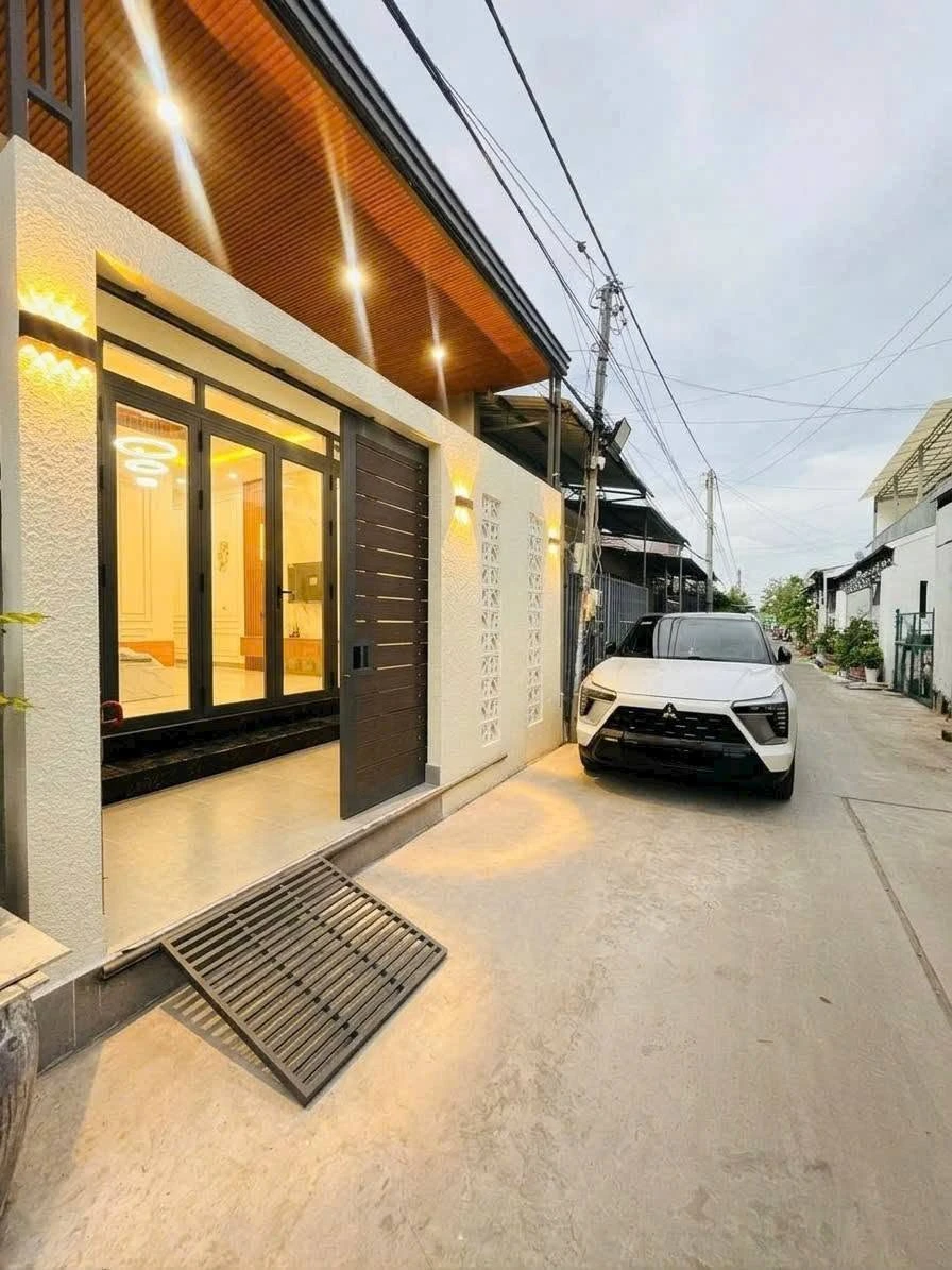 Bán nhà hẻm 85 Nguyễn Cư Trinh, Rạch Giá, An Giang, 75m2, 2PN, giá 1,39 tỷ - Ảnh 1