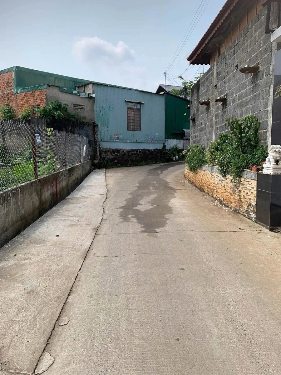 Bán đất nở hậu 140m² đường Nguyễn Công Trứ Buôn Ma Thuột - Ảnh 1