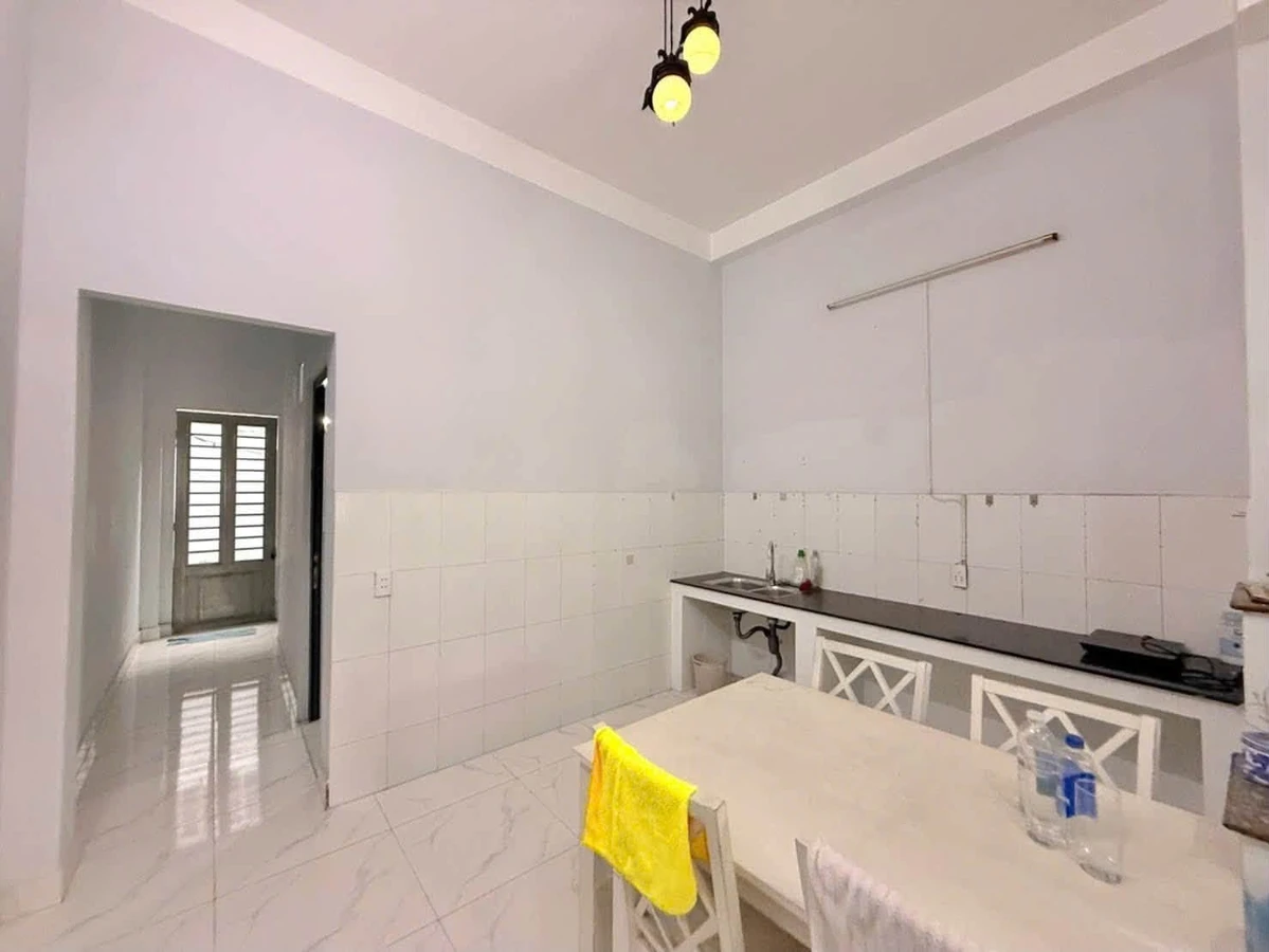 Bán nhà 2 tầng BTCT 4x16m, 4PN, ô tô vào nhà, gần Hiệp Thành City, Quận 12 - Ảnh thu nhỏ 4