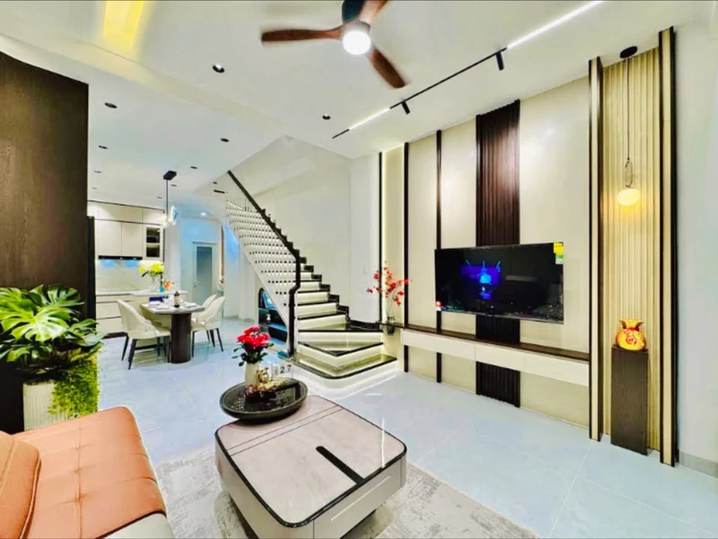 Bán nhà 4 tầng 58m² 4PN Trực Cát Quận 7