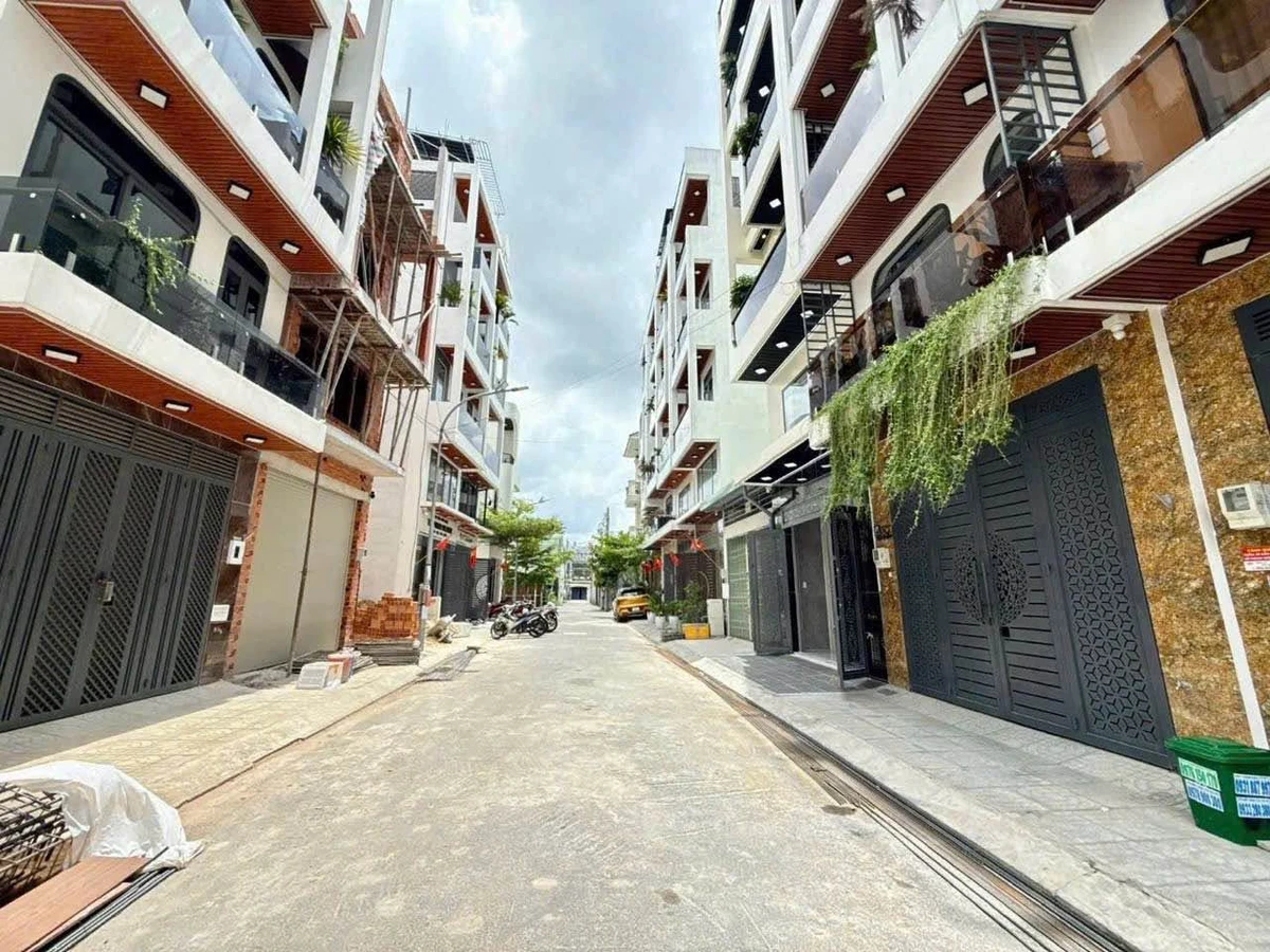 Bán nhà phố 5 tầng, thang máy 72m² Quận 12, 10.3 tỷ - Ảnh thu nhỏ 3
